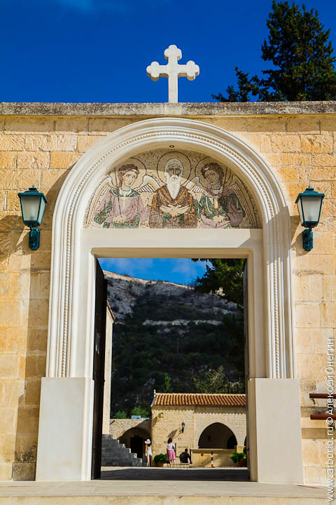 Монастырь святого Неофита - Кипр фото