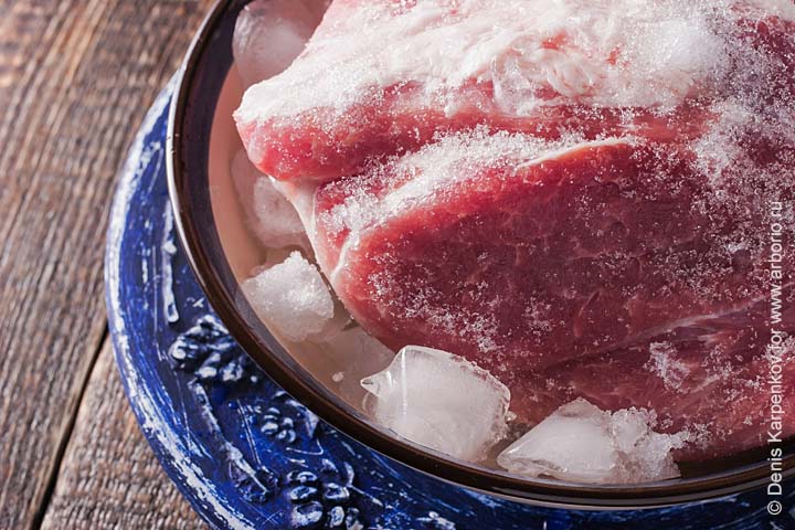 Как разморозить мясо