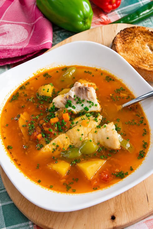 Рыбный суп с картошкой
