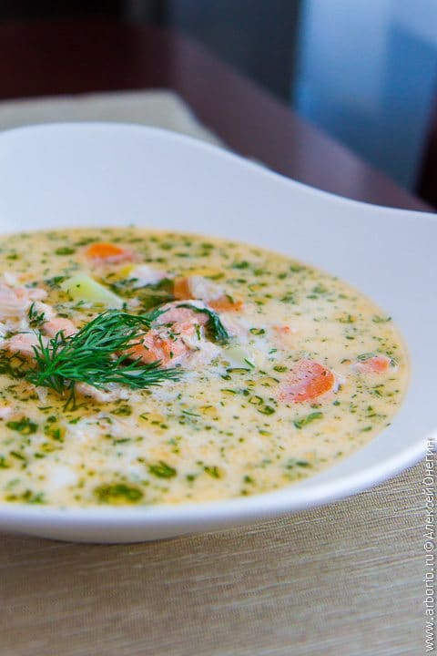Финский суп из лосося со сливками - фото