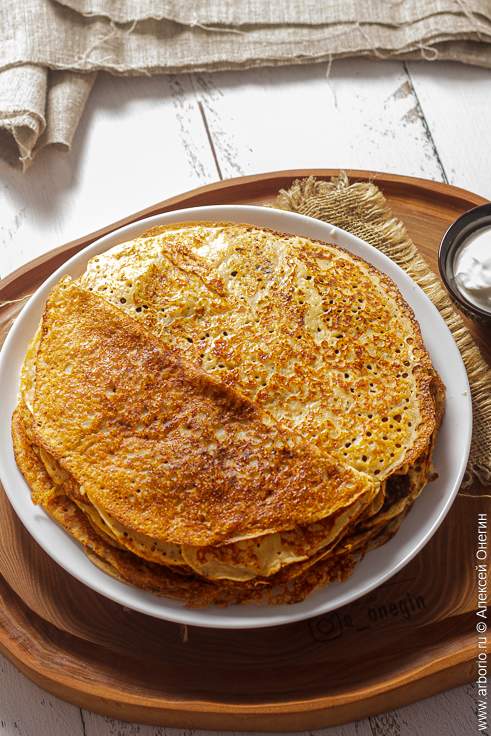 Дрожжевые гречневые блины - рецепт с фото