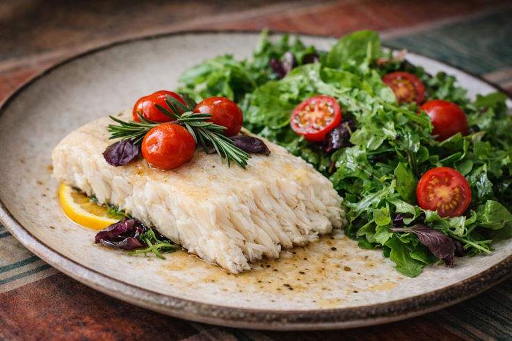 Камбала на овощной подушке Камбала в духовке целиком без фольги